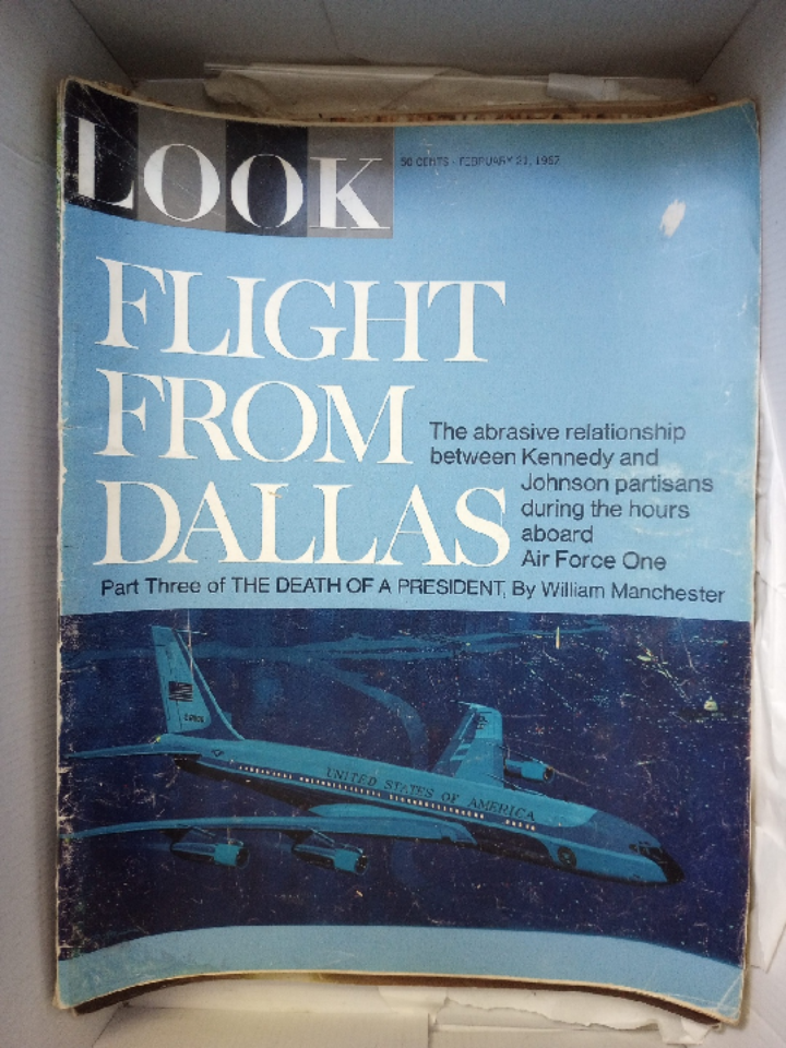 Lot of JFK  History in magazines - photo 2