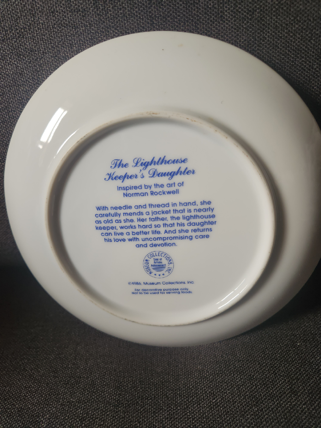 Norman Rockwell "The Lighthouse Keeper's Daughter" Plate - photo 2