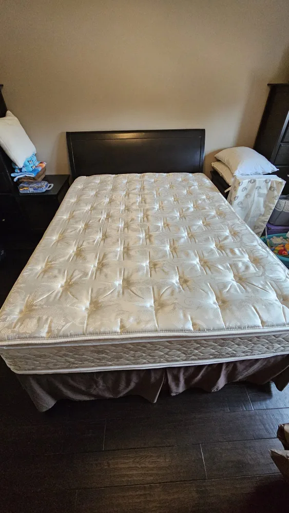 Queen Size Bed Frame, Mattress, & Boxspring image indicator(2)