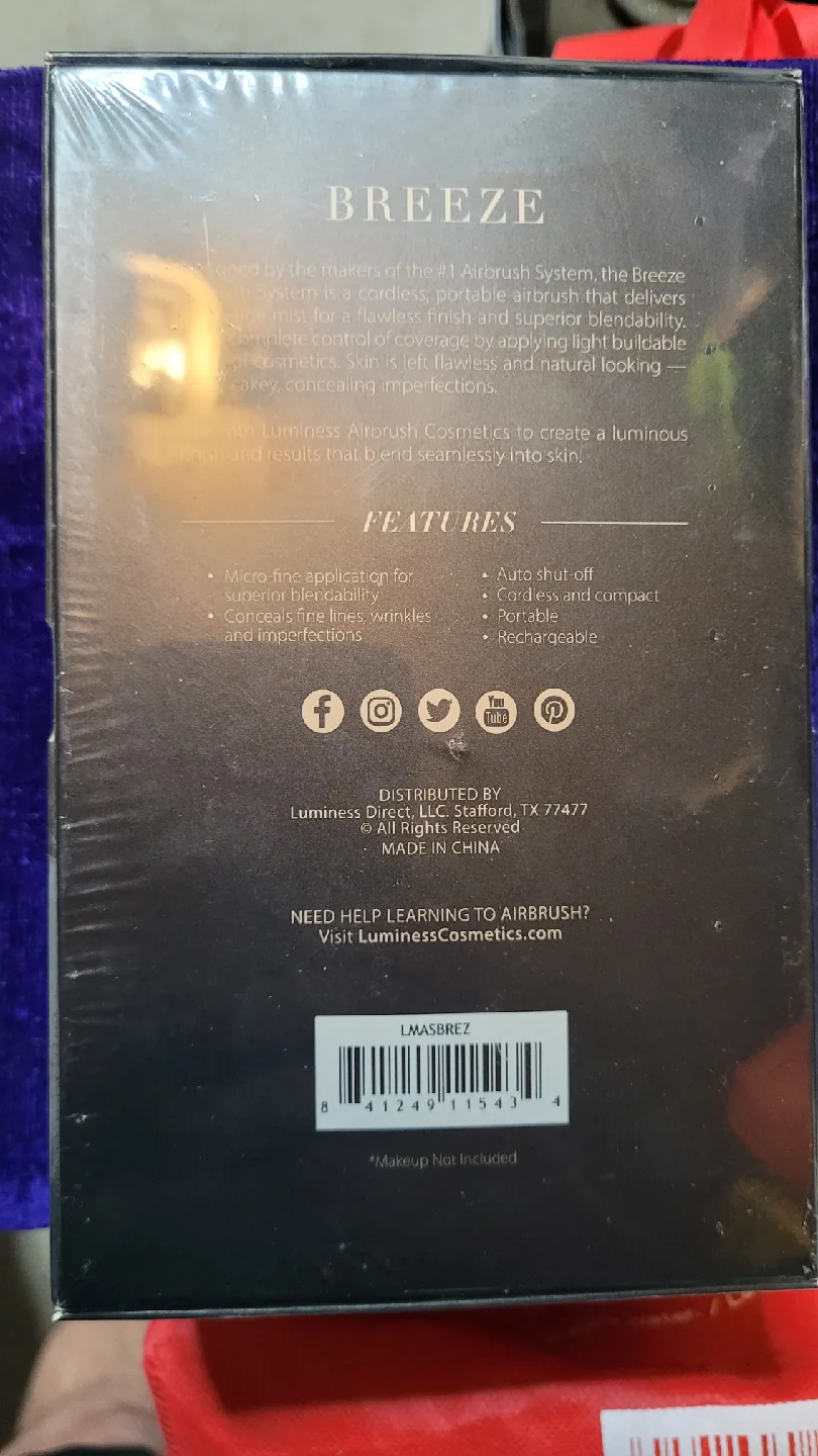 Luminess Breeze Airbrush System - New in Box! image indicator(2)