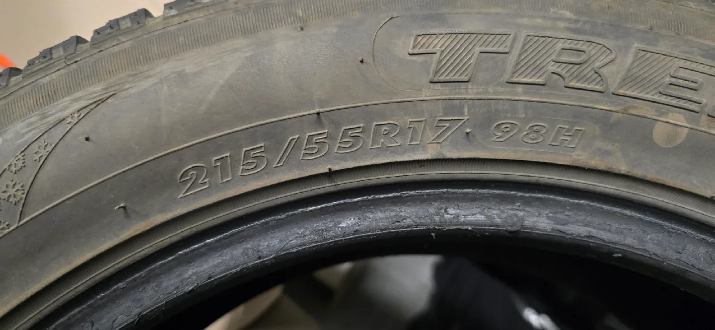 Winter Tires 215/55R17 image indicator(4)