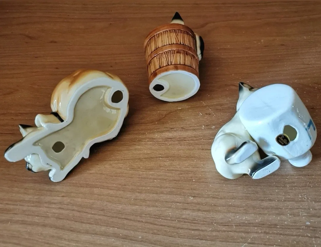Set of 3 Vintage Siamese Cat Figurines image indicator(4)