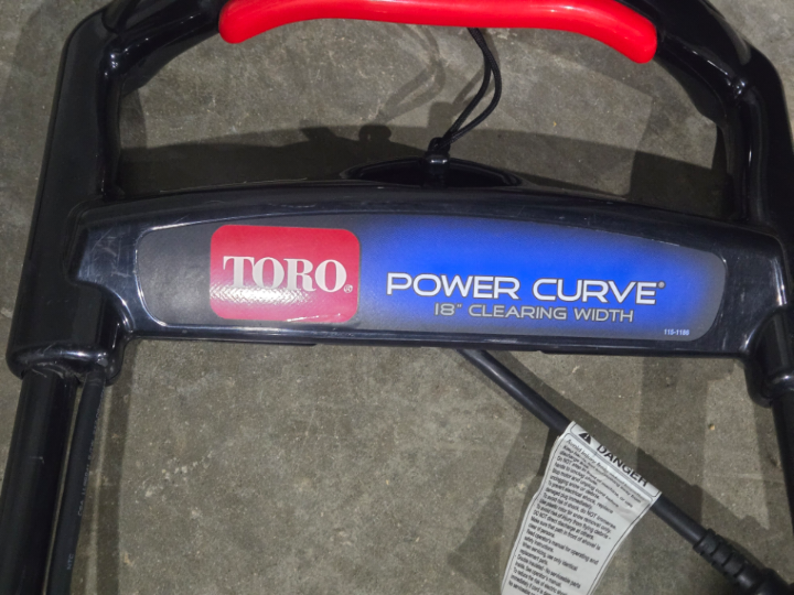 Toro Power Curve 18" Snow Blower - photo 4