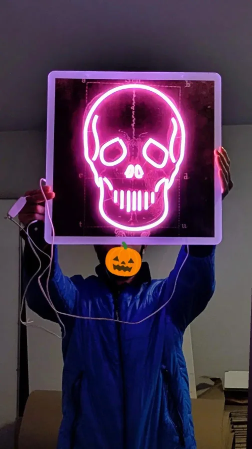 Skull Neon Sign, Cool LED Neon Light Sign thumbnail