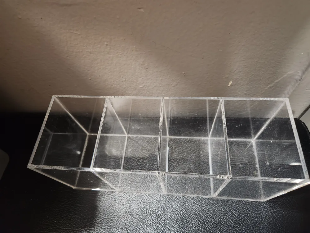 Acrylic Makeup Organizer image indicator(2)