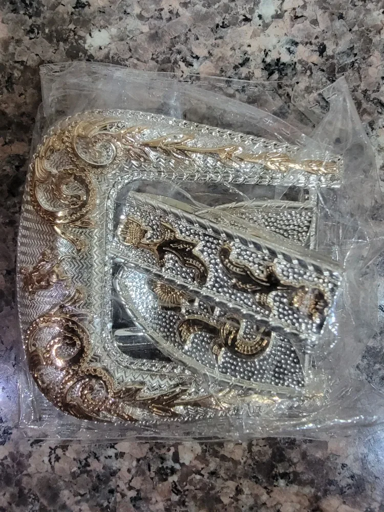 New Silver & Gold Belt Buckle thumbnail