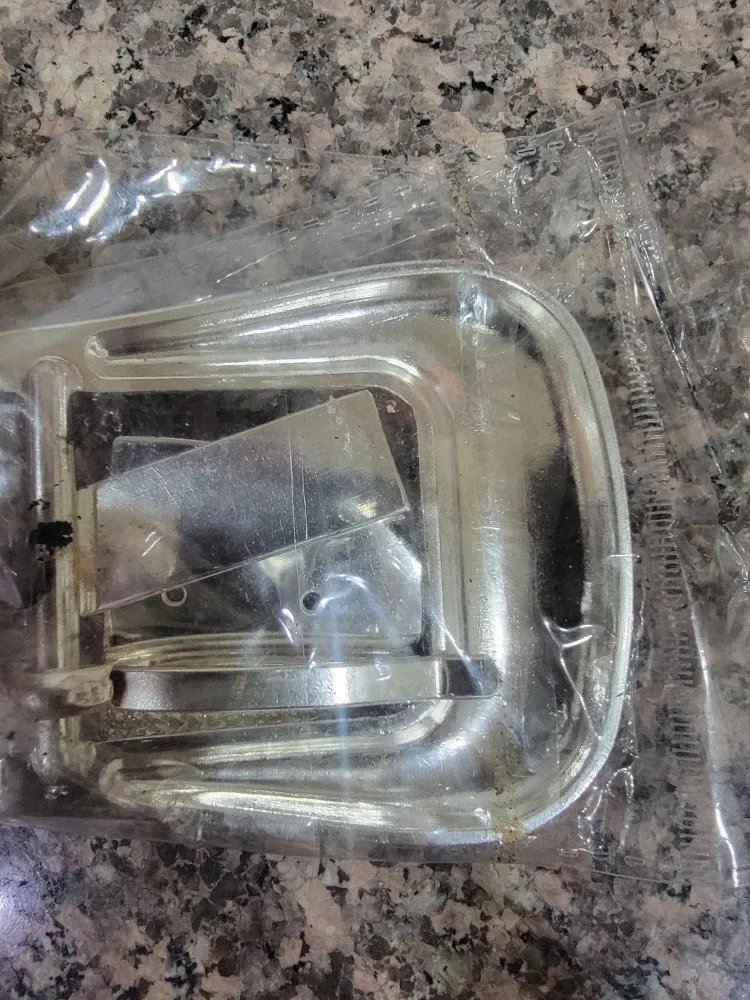 New Silver & Gold Belt Buckle image indicator(2)