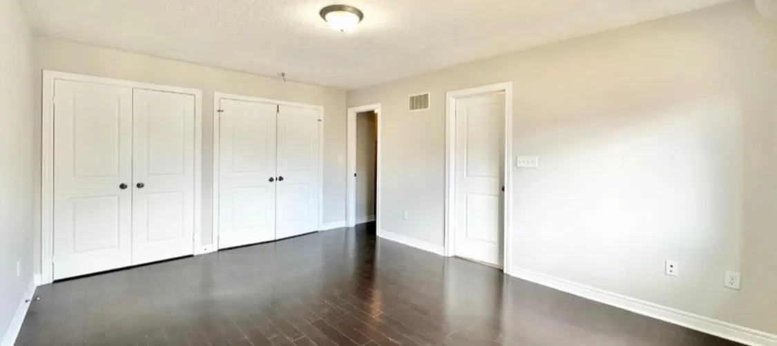 townhouse  for rent image indicator(7)