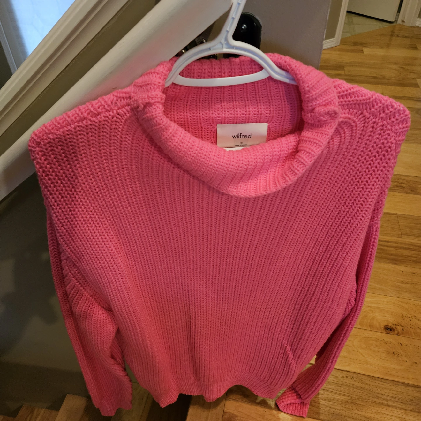 Wilfred Free Mock Neck Sweater - XS - Pink