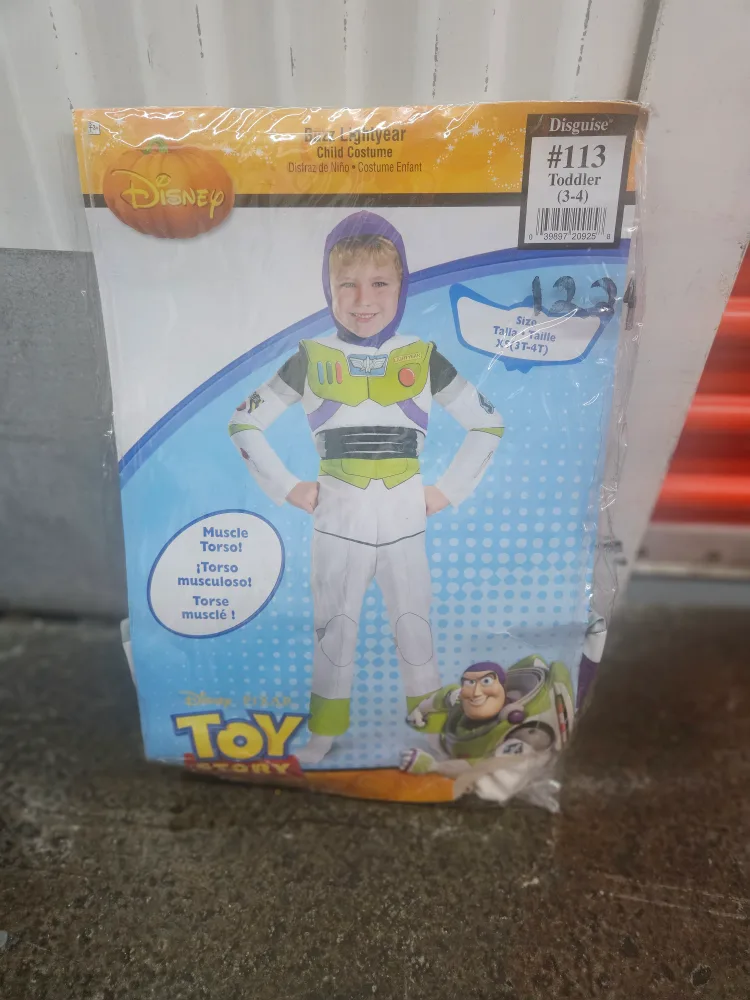 VARIOUS COSTUMES image indicator(4)