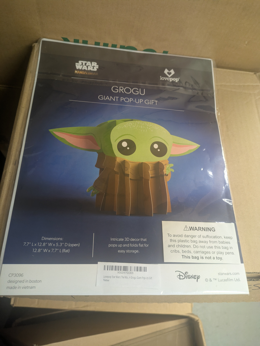Lovepop Star Wars Grogu Giant Pop-Up Gift