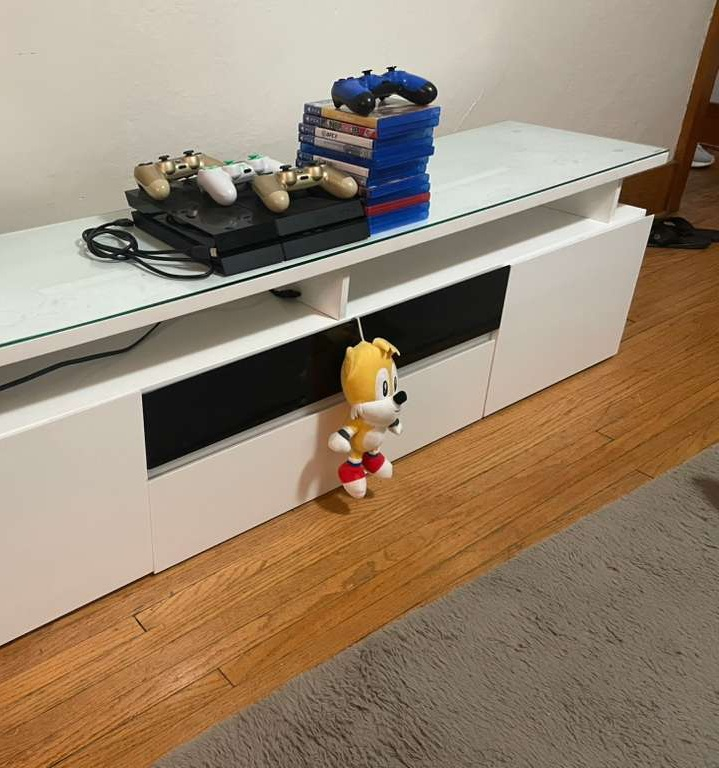 PS4 Console, Games & Controllers - photo 3