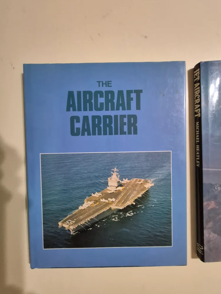 Lot of Aircraft books image indicator(6)