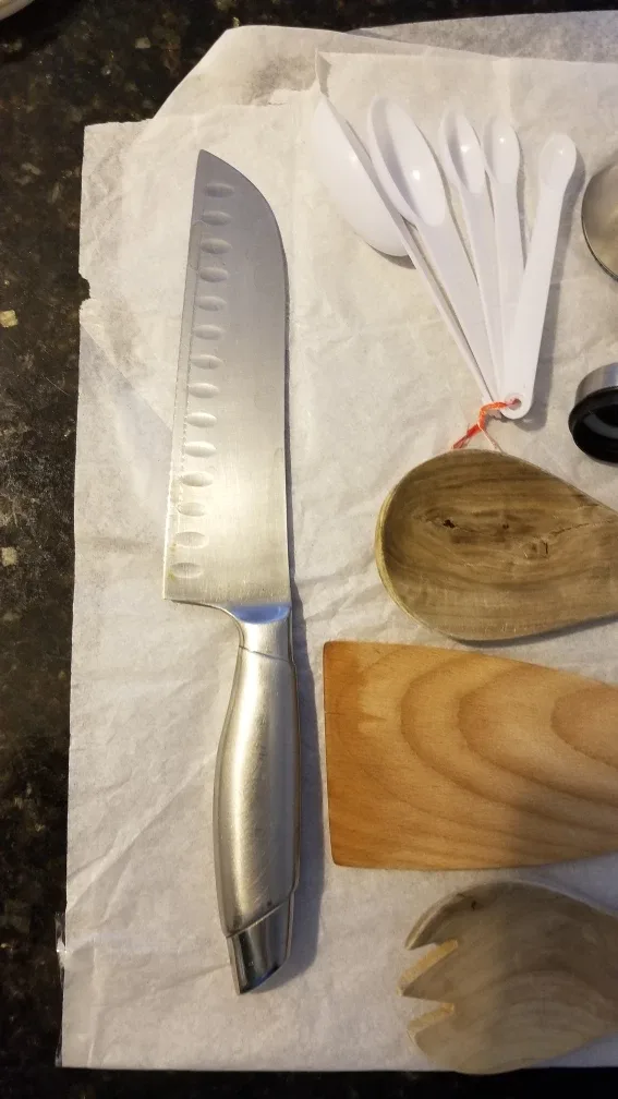 ROCK Pan,Oil Dispenser, Salt & Pepper Shaker Set etc.All for $4 image indicator(8)