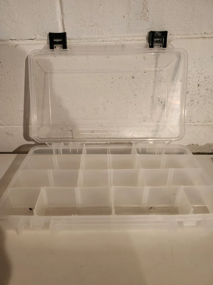 Fishing tackle, plano case & lures image indicator(2)