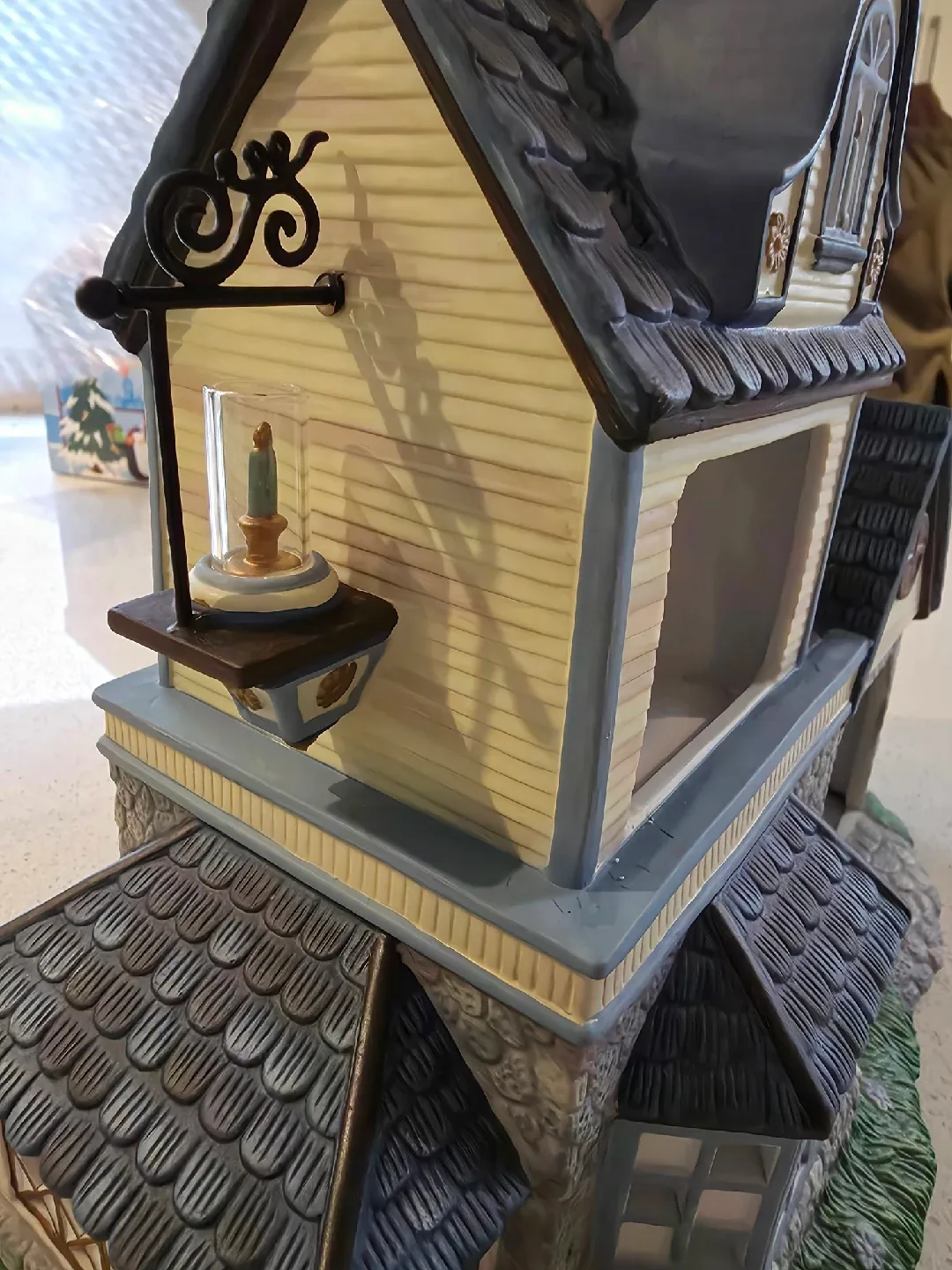 Christmas Village Lighted Buildings image indicator(7)