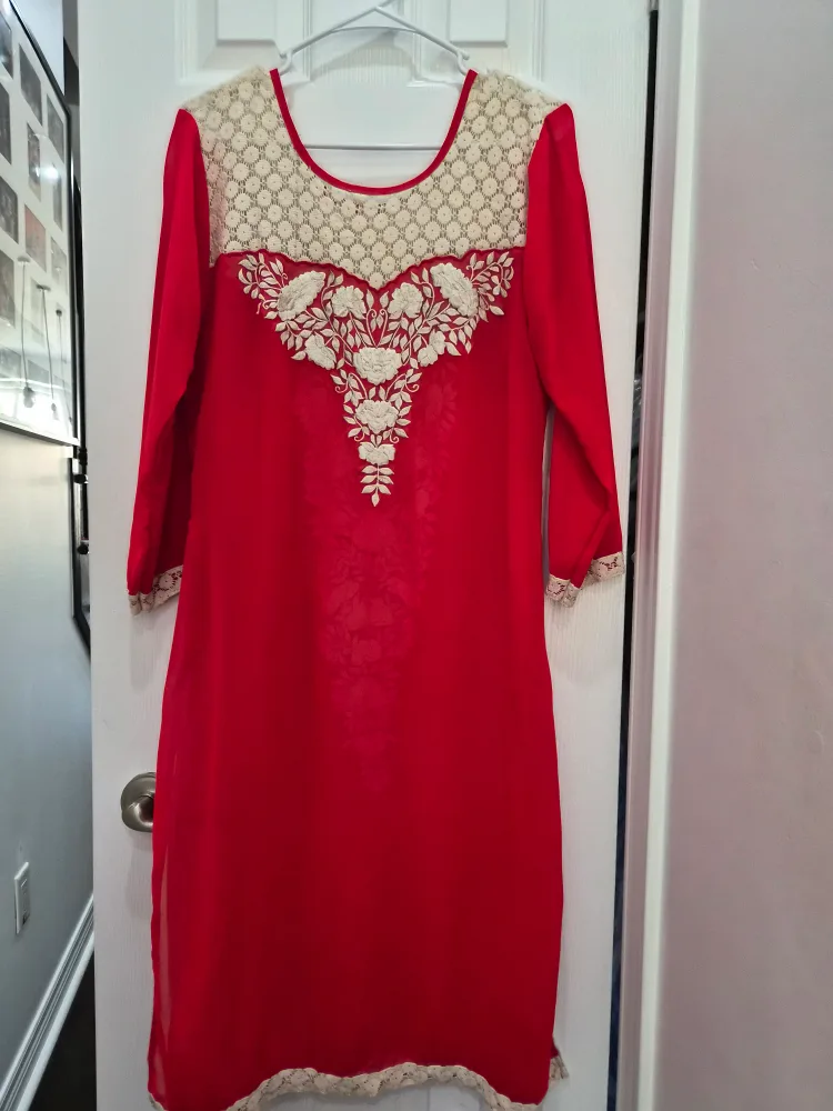 Gold Dress with Sequins and Embroidery image indicator(5)