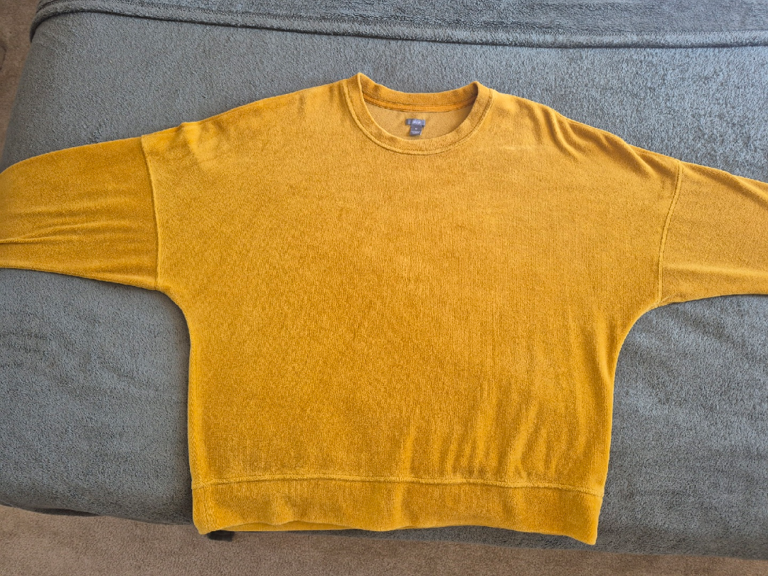 Aerie Yellow Crewneck - Size M