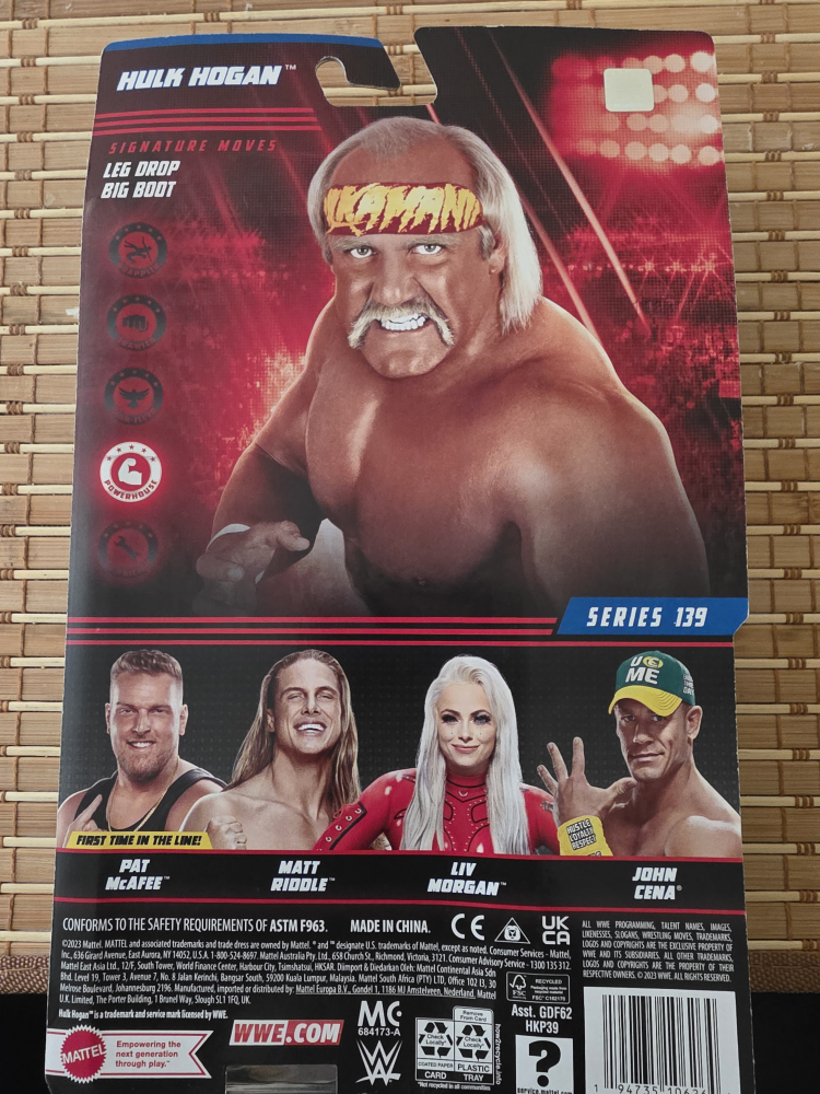 WWE Hulk Hogan Action Figure Series 139 - photo 3