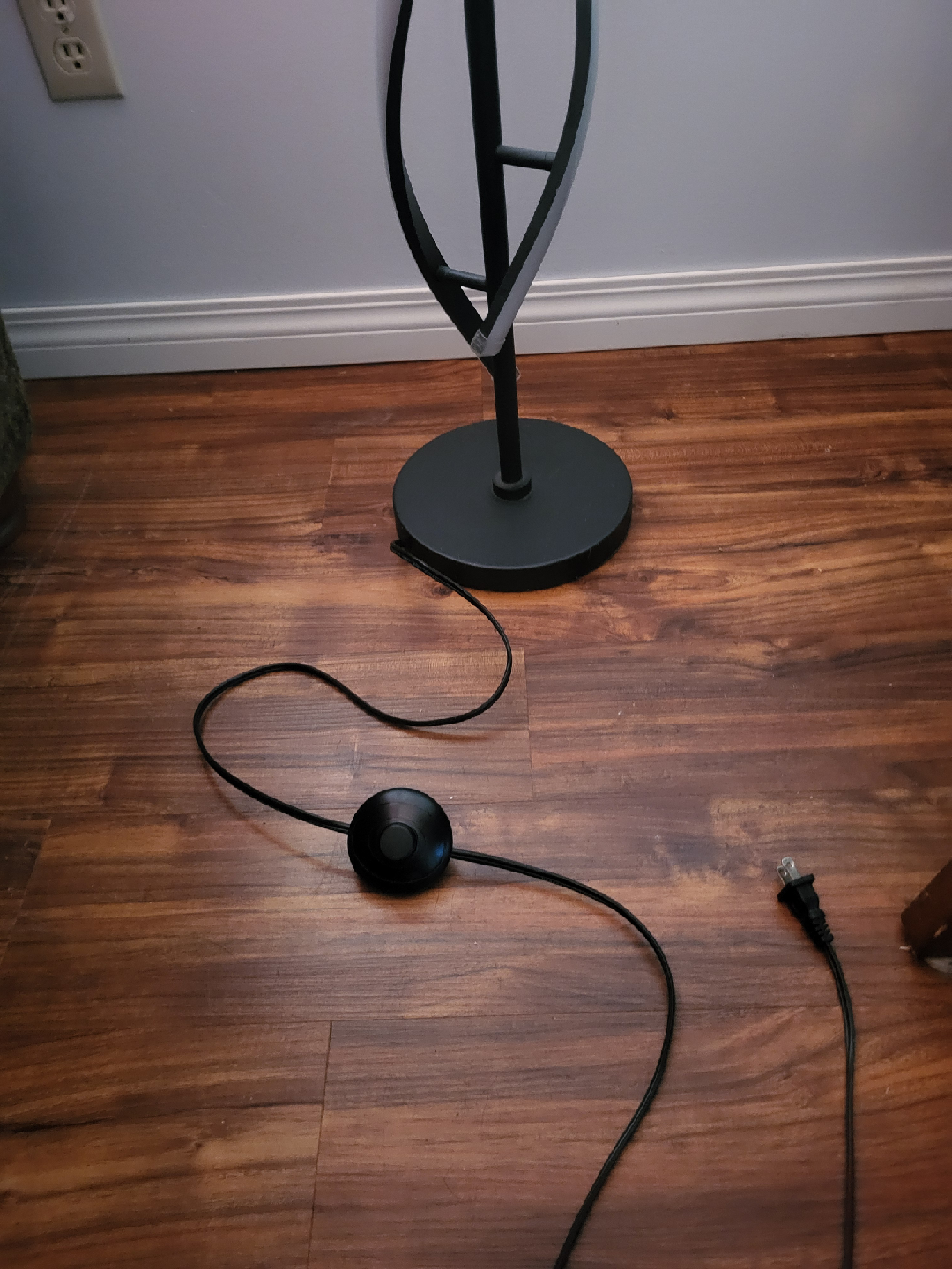 Modern Spiral LED Floor Lamp - photo 2