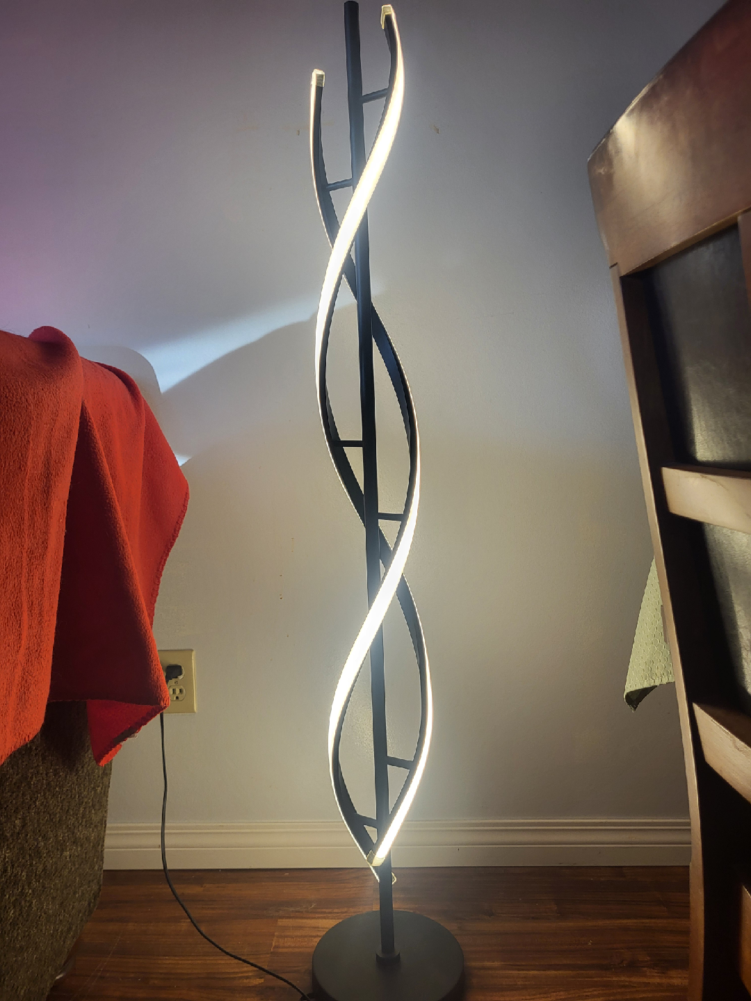Modern Spiral LED Floor Lamp - photo 3