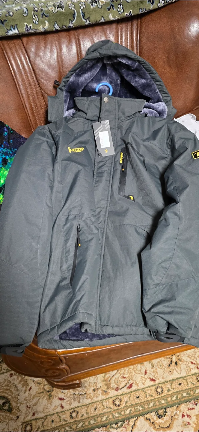New TR Outdoor Series Grey Winter Jacket🥕 image indicator(2)