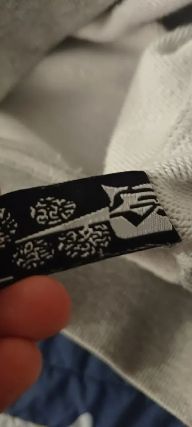 sp5der beluga hoodie thumbnail