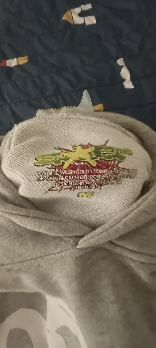 sp5der beluga hoodie image indicator(3)