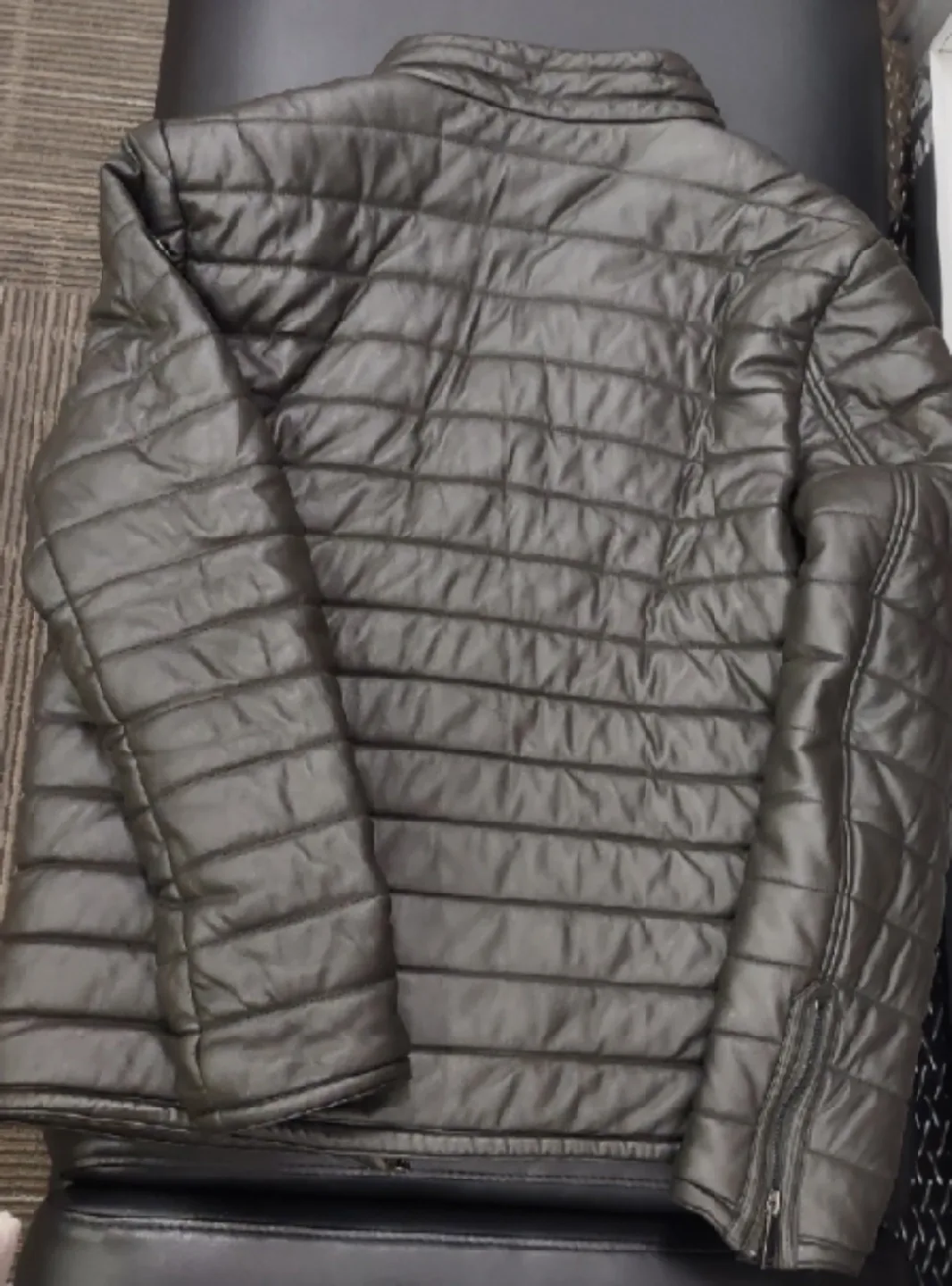 Colin's Black Quilted Puffer Jacket for men image indicator(6)
