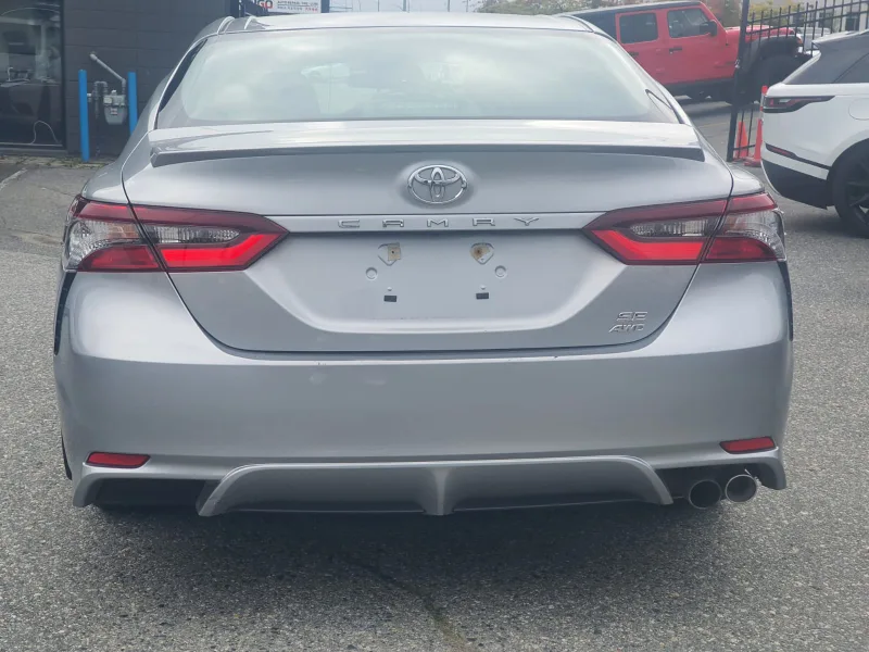 Toyota Camry 2024 SE AWD image indicator(5)