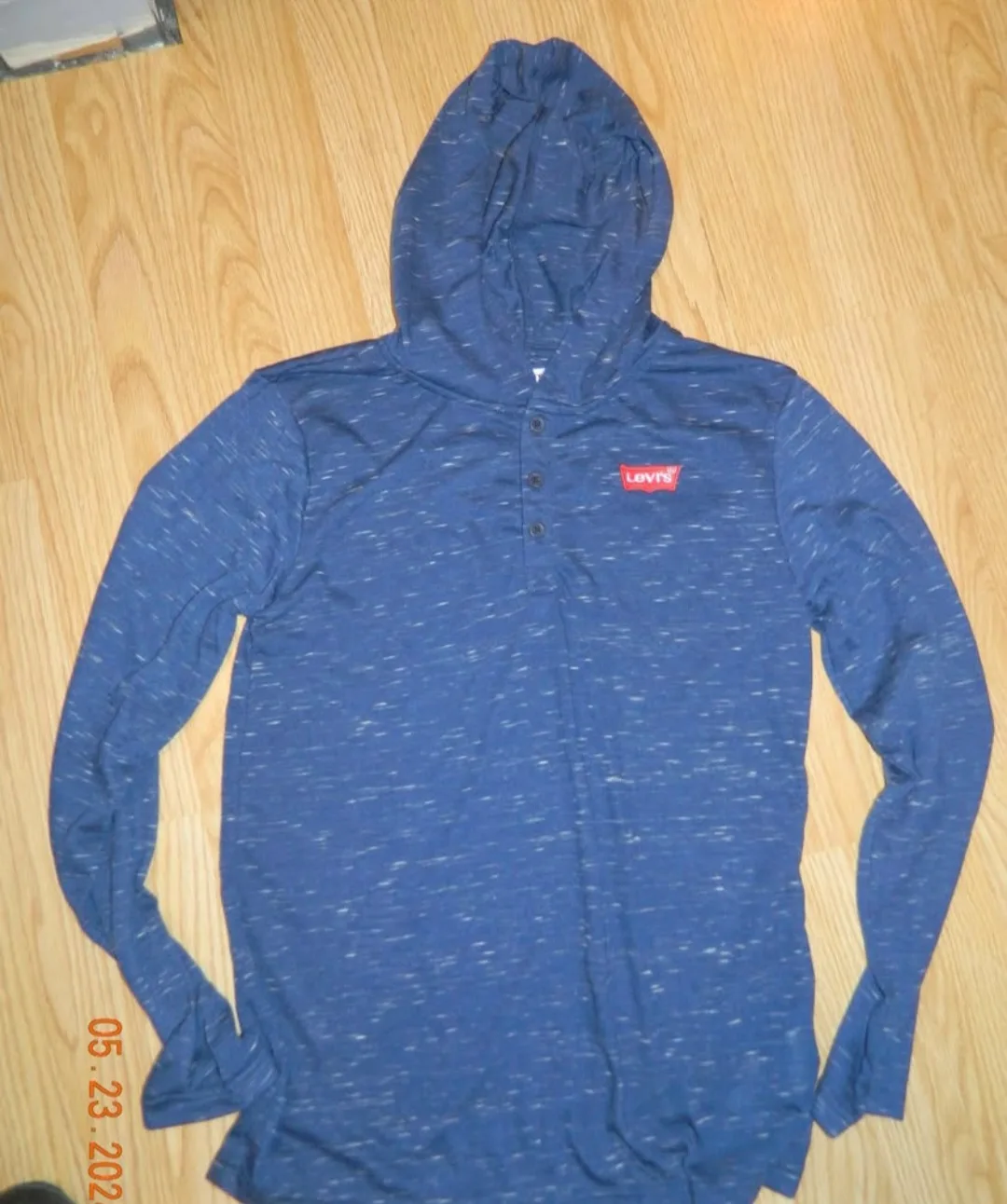 Boys Levi's Blue Hoodie..size xl(14/16) thumbnail