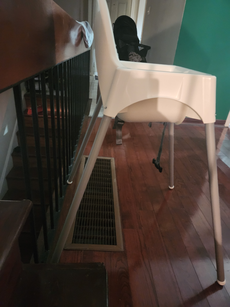 Antilop High Chair - White
