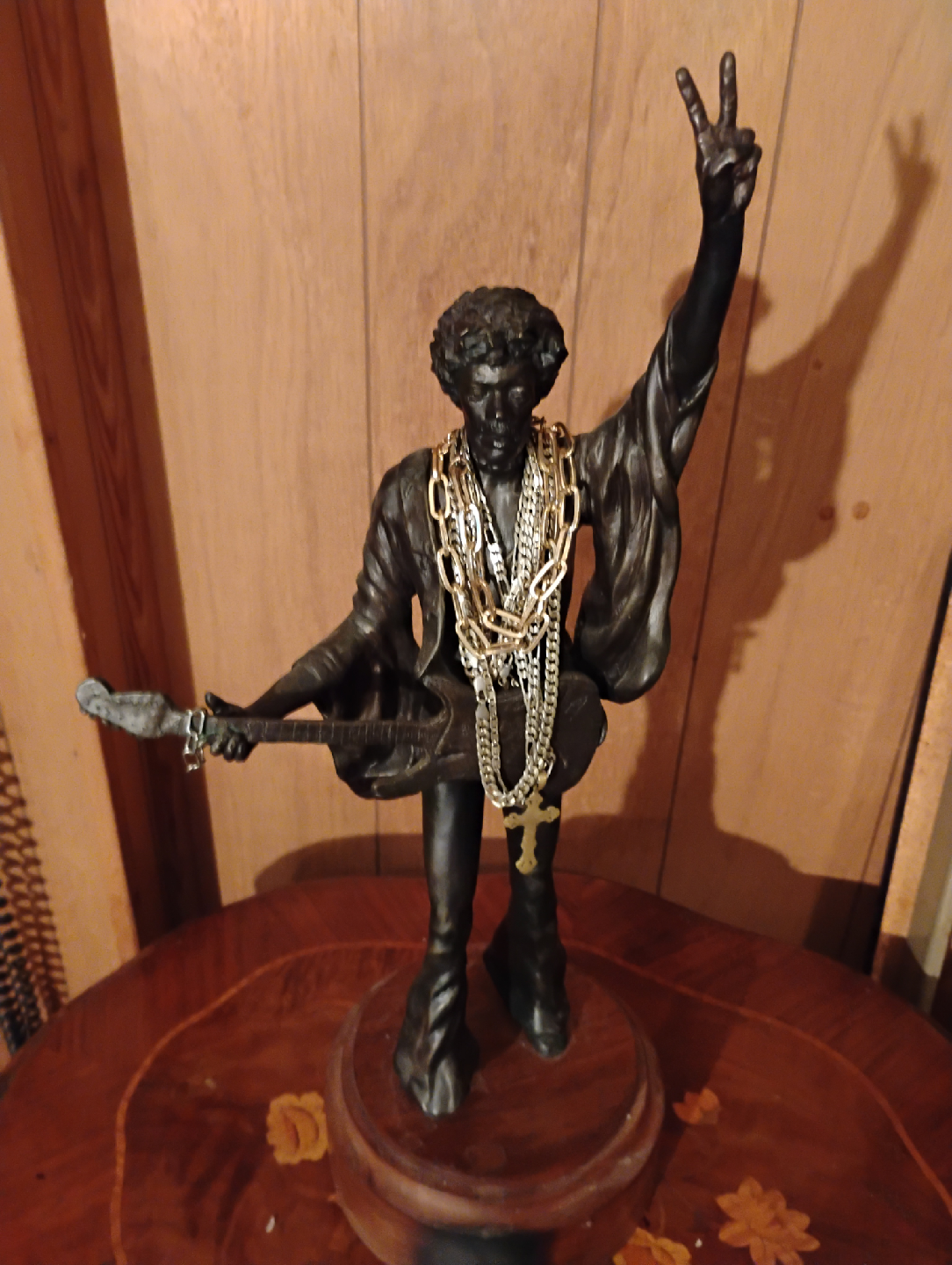 Jimi Hendrix Bronze Statue - photo 5