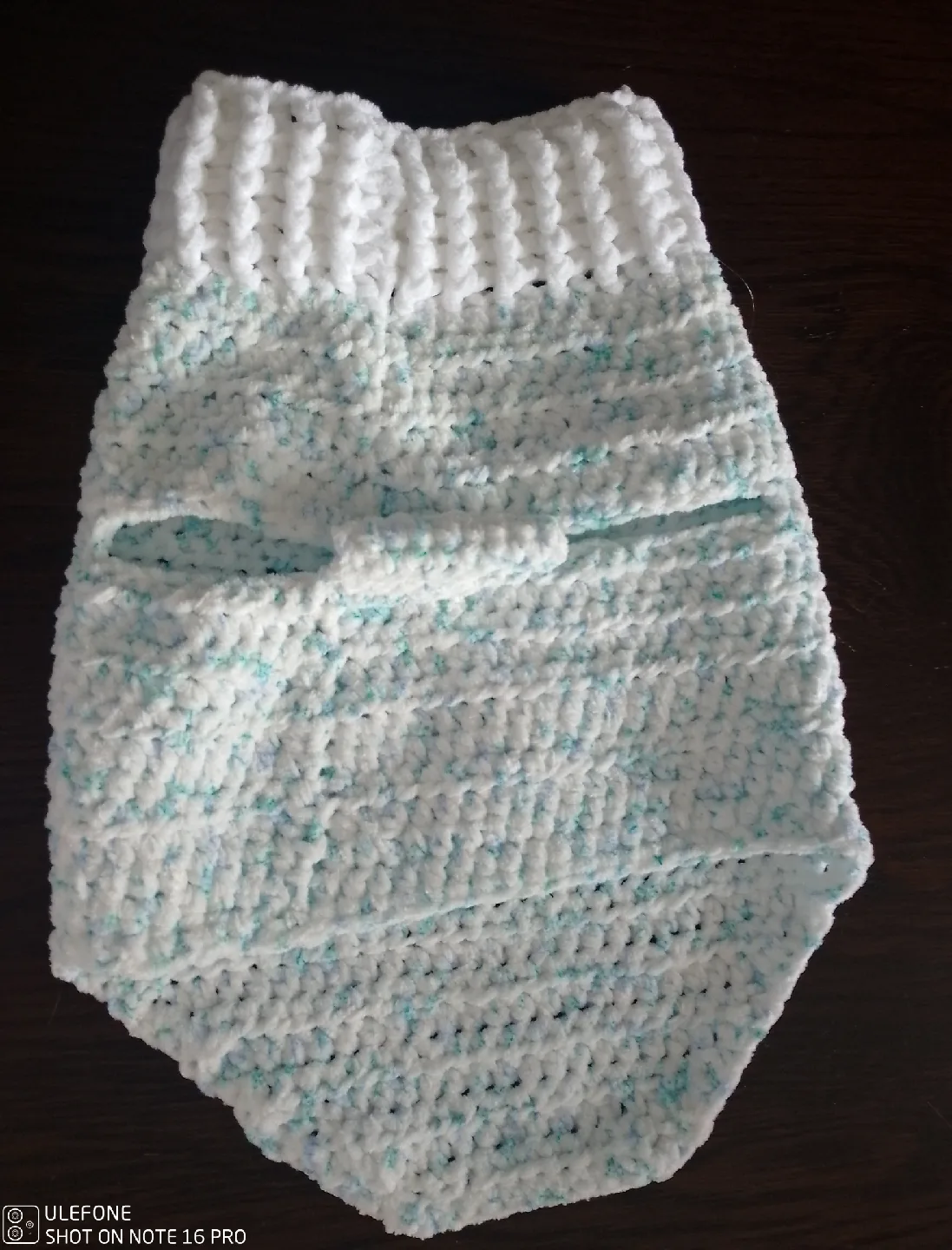 Handmade Dog Sweater - White & Blue image indicator(3)