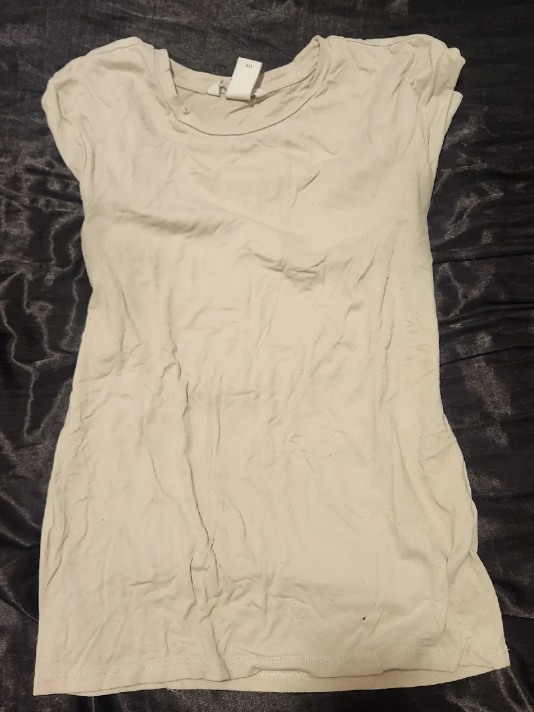 cute tops + leggings! close clean out image indicator(4)