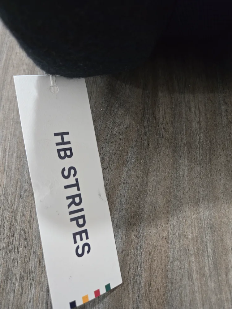 HB Stripes Fleece Blanket Roll - New image indicator(4)