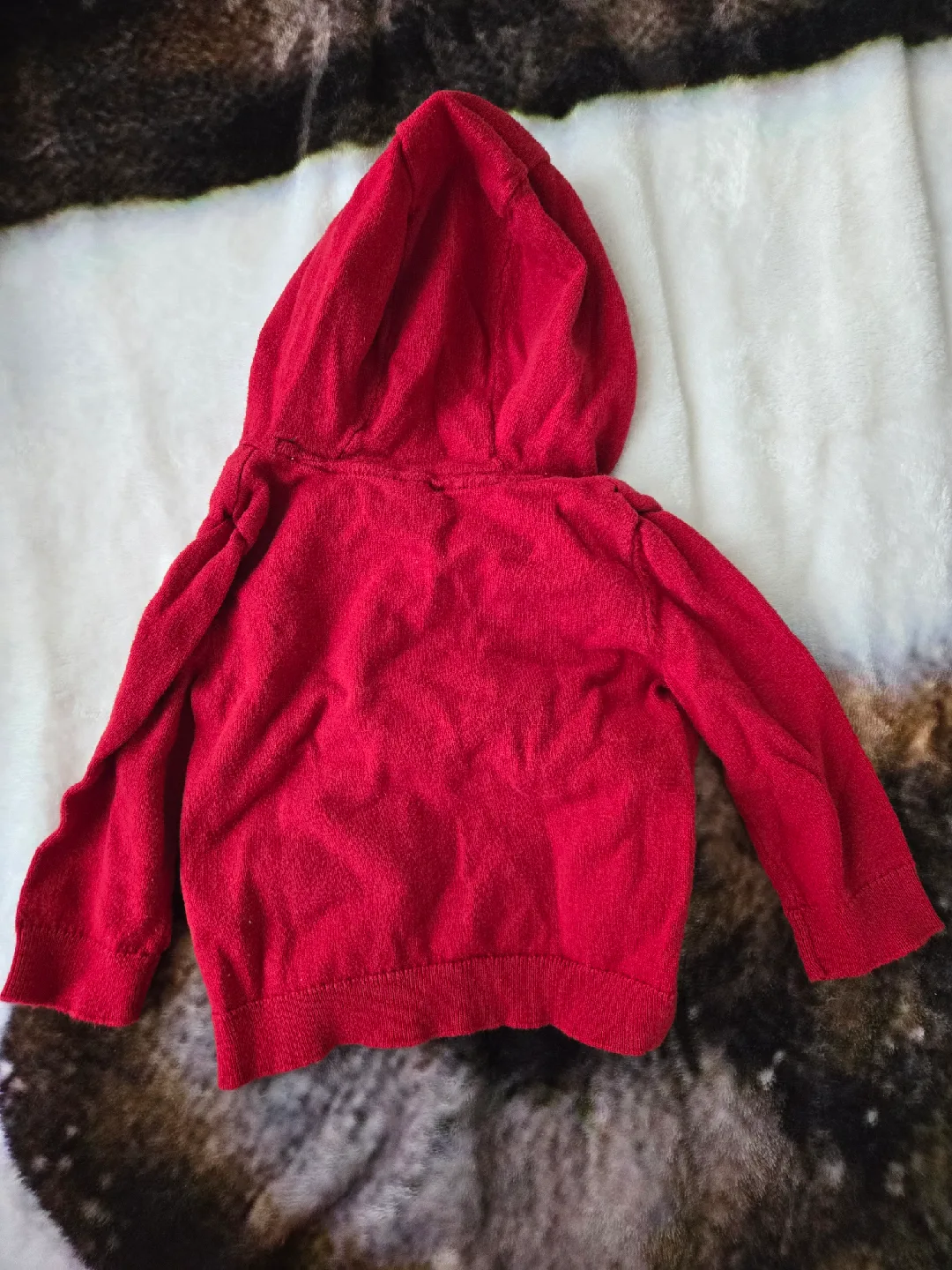 Carter's 9M Red Hoodie image indicator(2)