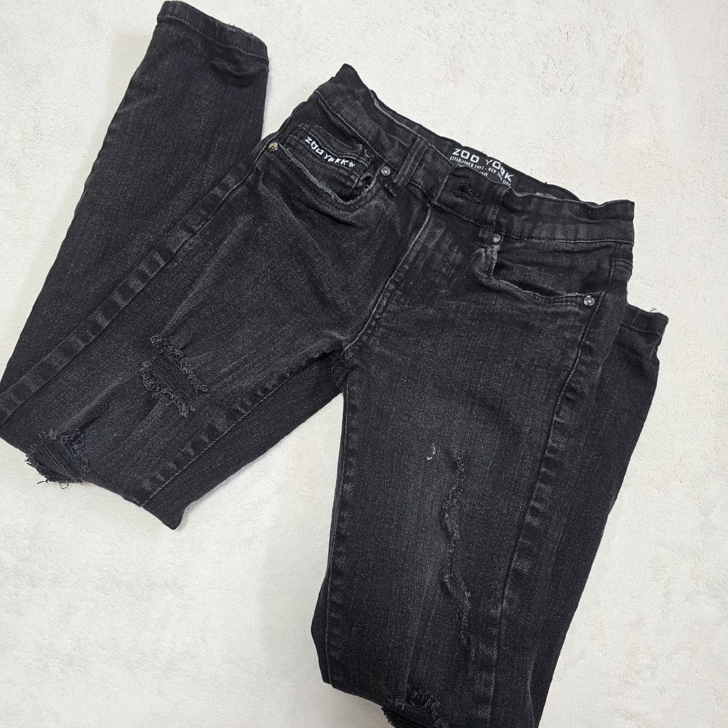Zoo York Black Distressed Jeans - Size 9/10 - photo 2