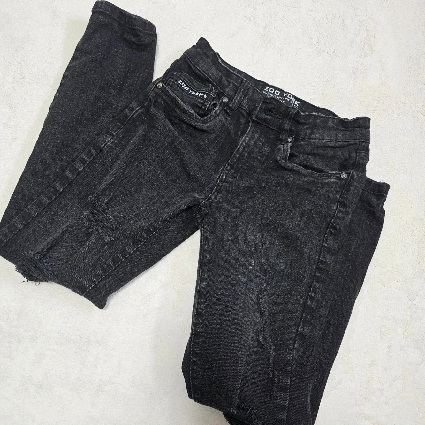 Zoo York Black Distressed Jeans - Size 9/10 image indicator(2)