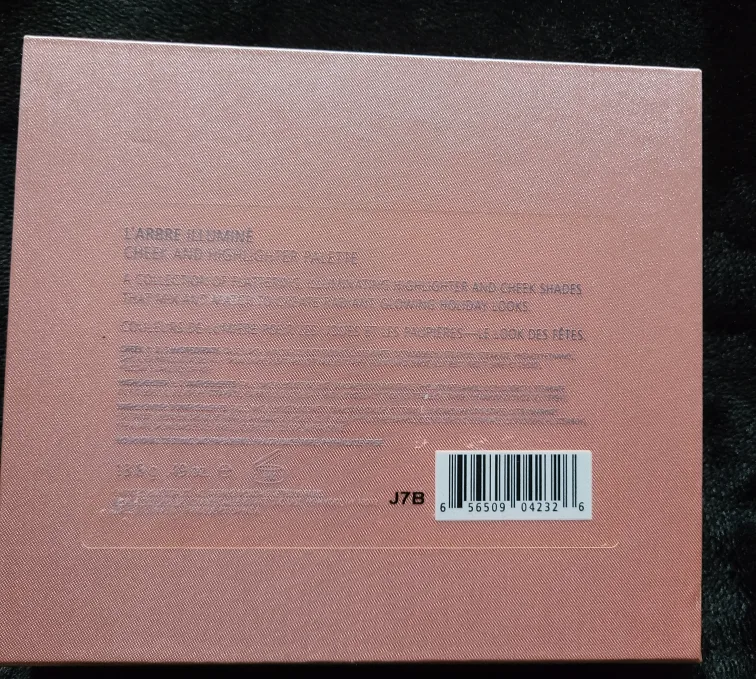 Chantecaille L'Arbre Illuminé Cheek & Highlighter Palette image indicator(3)