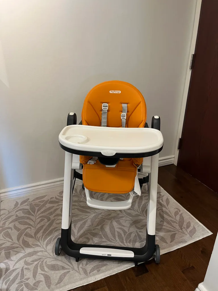 Peg Perego Siesta High Chair - Orange image indicator(2)