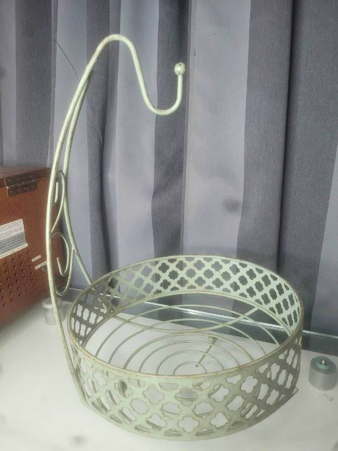 Vintage Metal Fruit Basket with Hanging Hook image indicator(4)