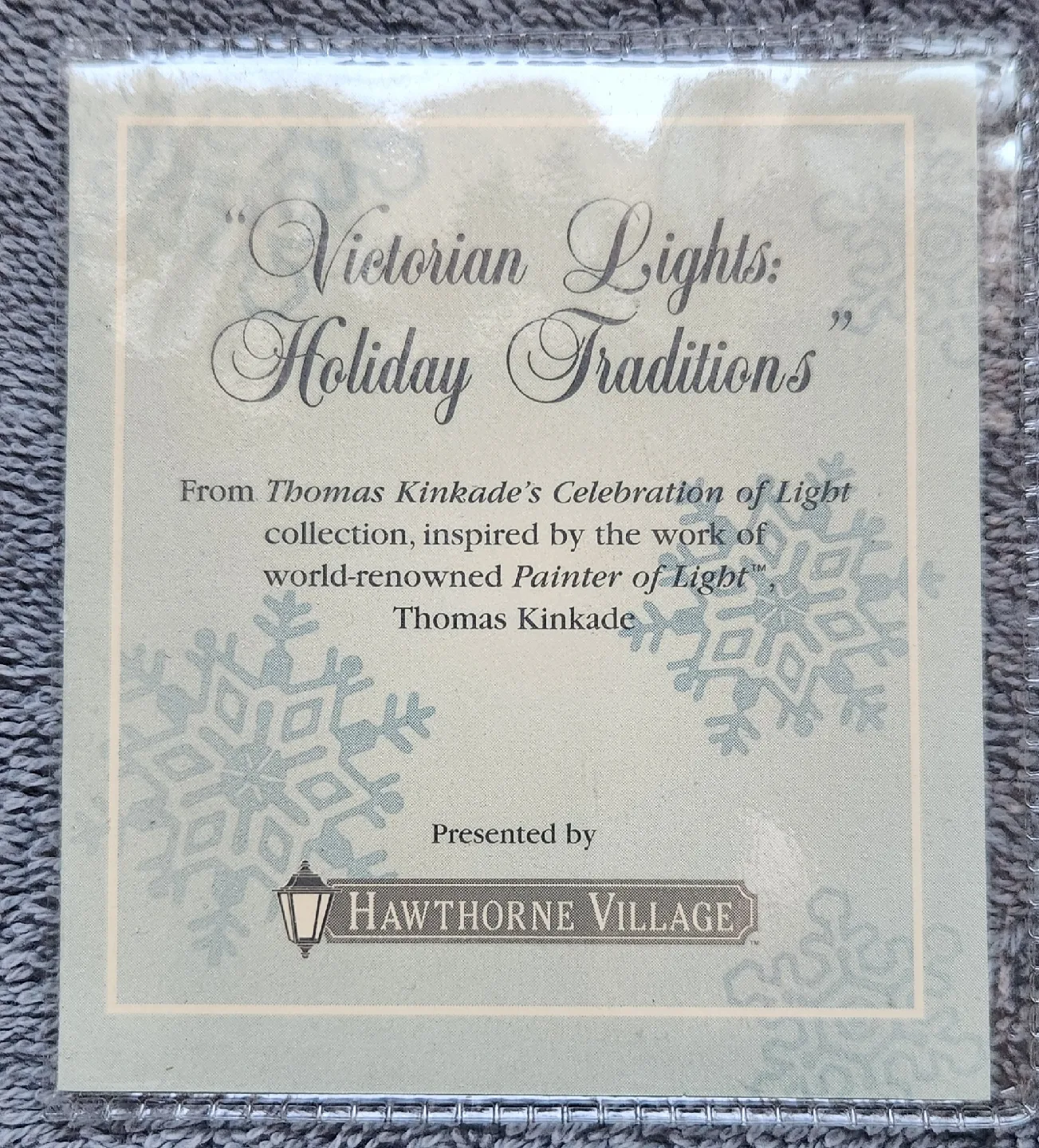 Hawthorne Village Victorian Lights: Holiday Traditions Sculpture image indicator(4)