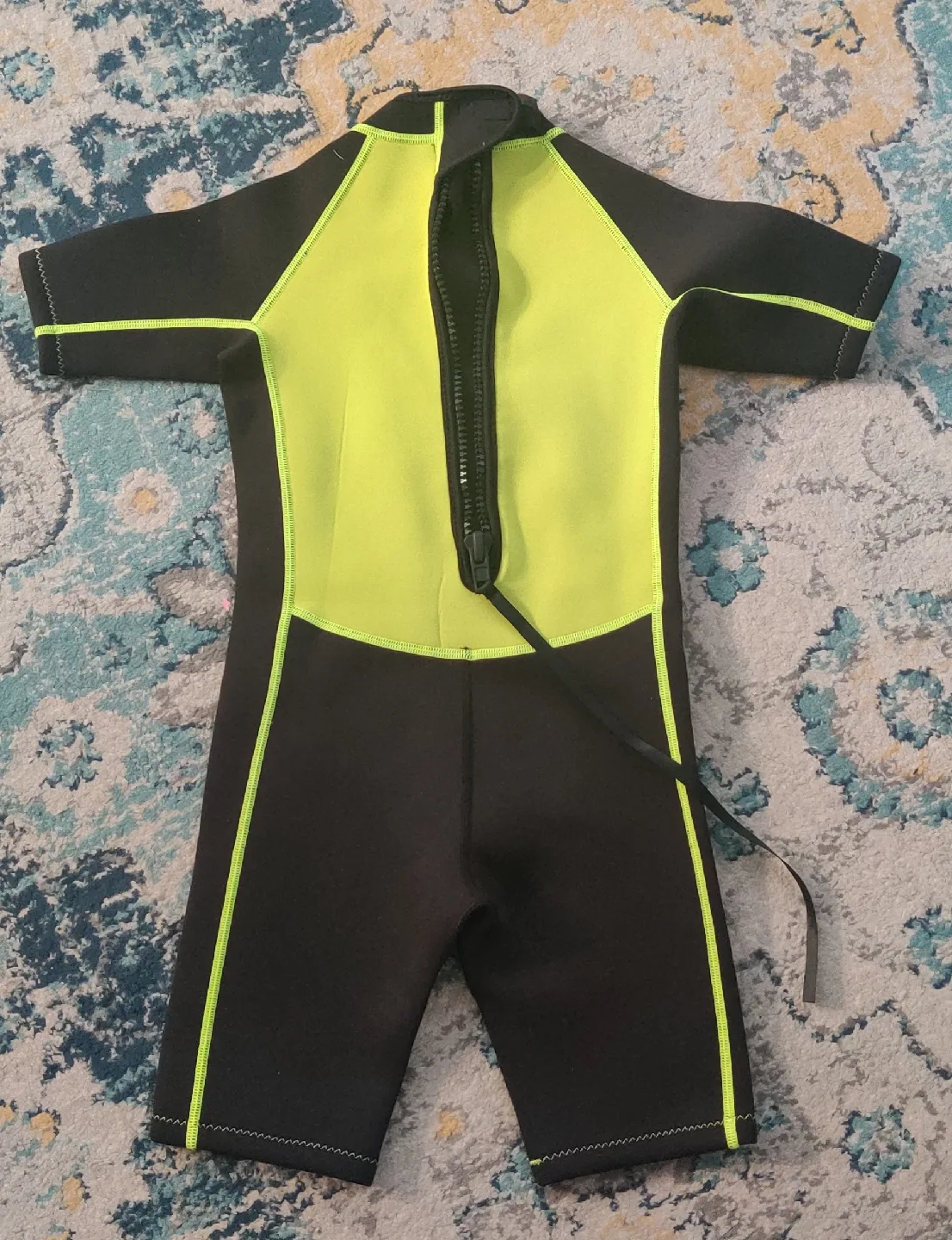 Wetsuit - Size 7 image indicator(2)