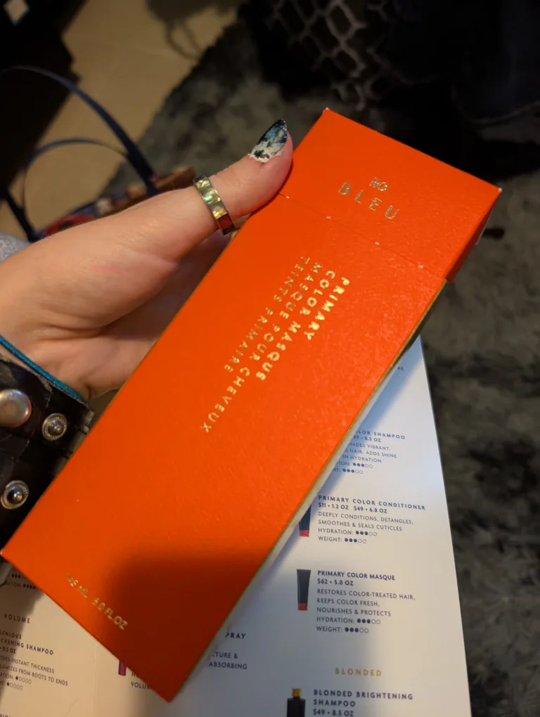 R+Co Bleu Primary Color Masque image indicator(4)