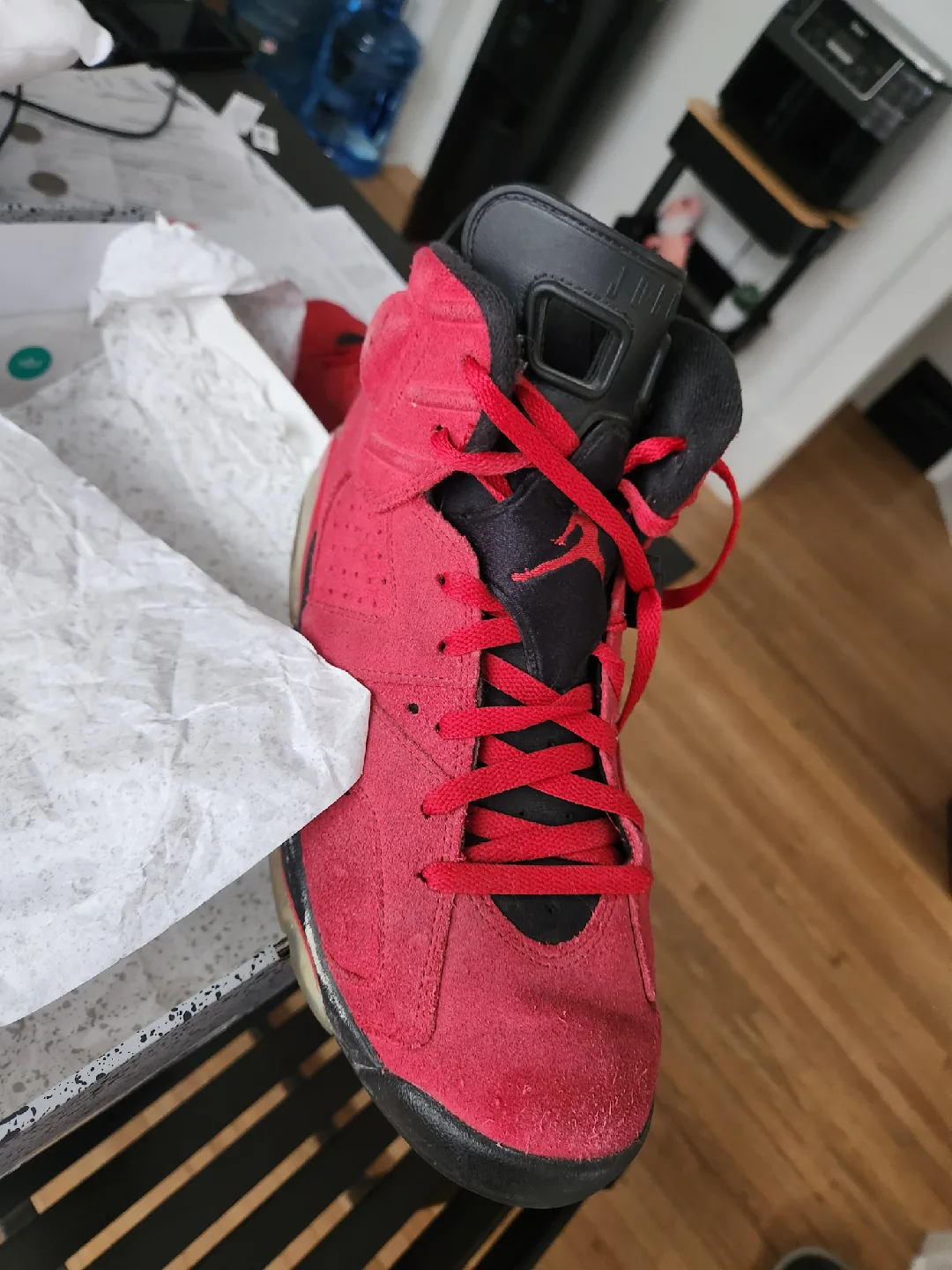 Air Jordan 6 Retro Red Suede image indicator(2)