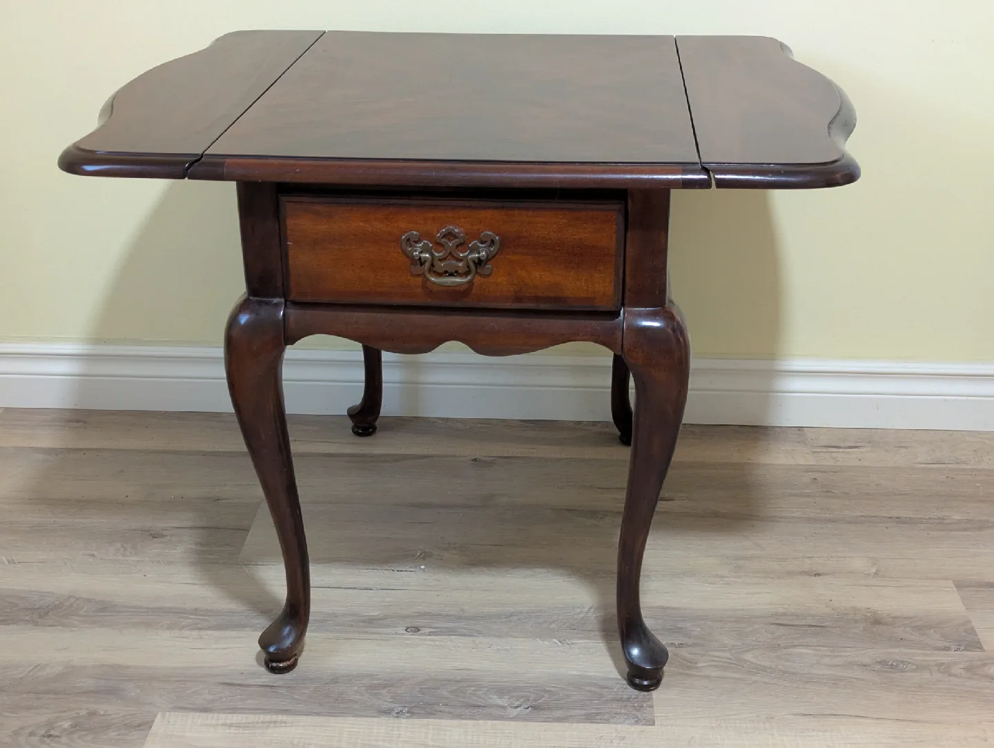 Vintage Mahogany Side Tables with Drawer image indicator(4)