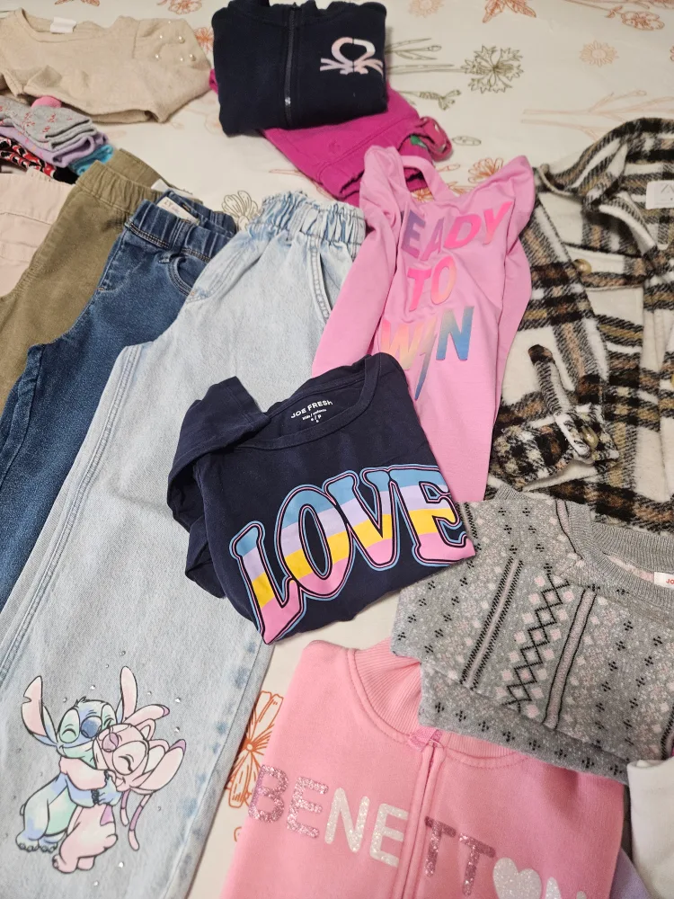 Girls Winter Clothes Bundle - Size 5-6T image indicator(3)