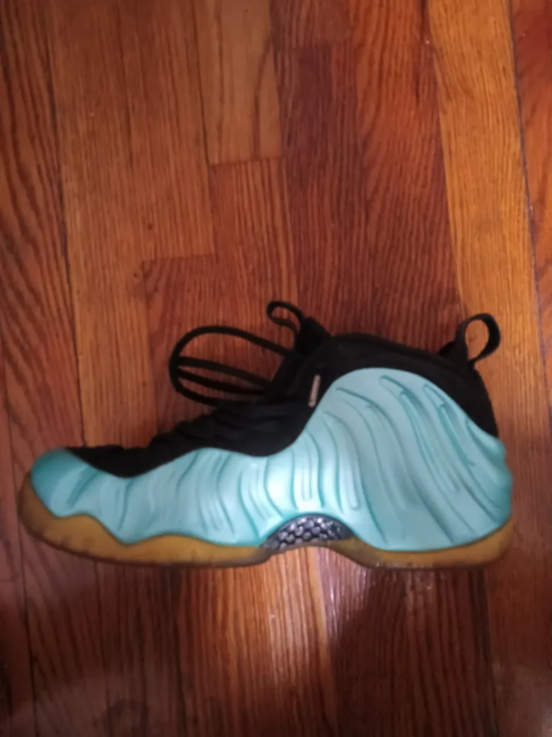 Nike Air Foamposite One Blue Aqua Sneakers image indicator(2)