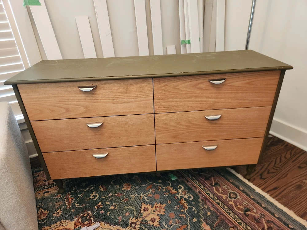 Wood Dresser with 6 Drawers
